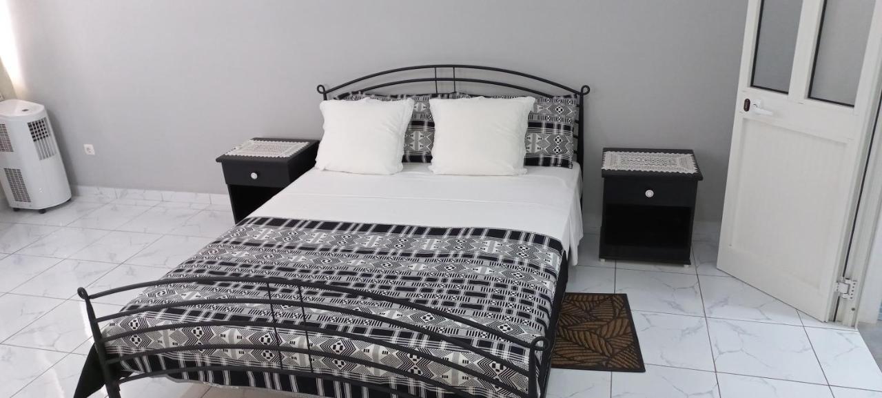 Ka-Bela 2 Apartment ซาลเรย์ ภายนอก รูปภาพ